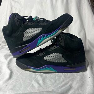 Size 14 jordan 5 black grape